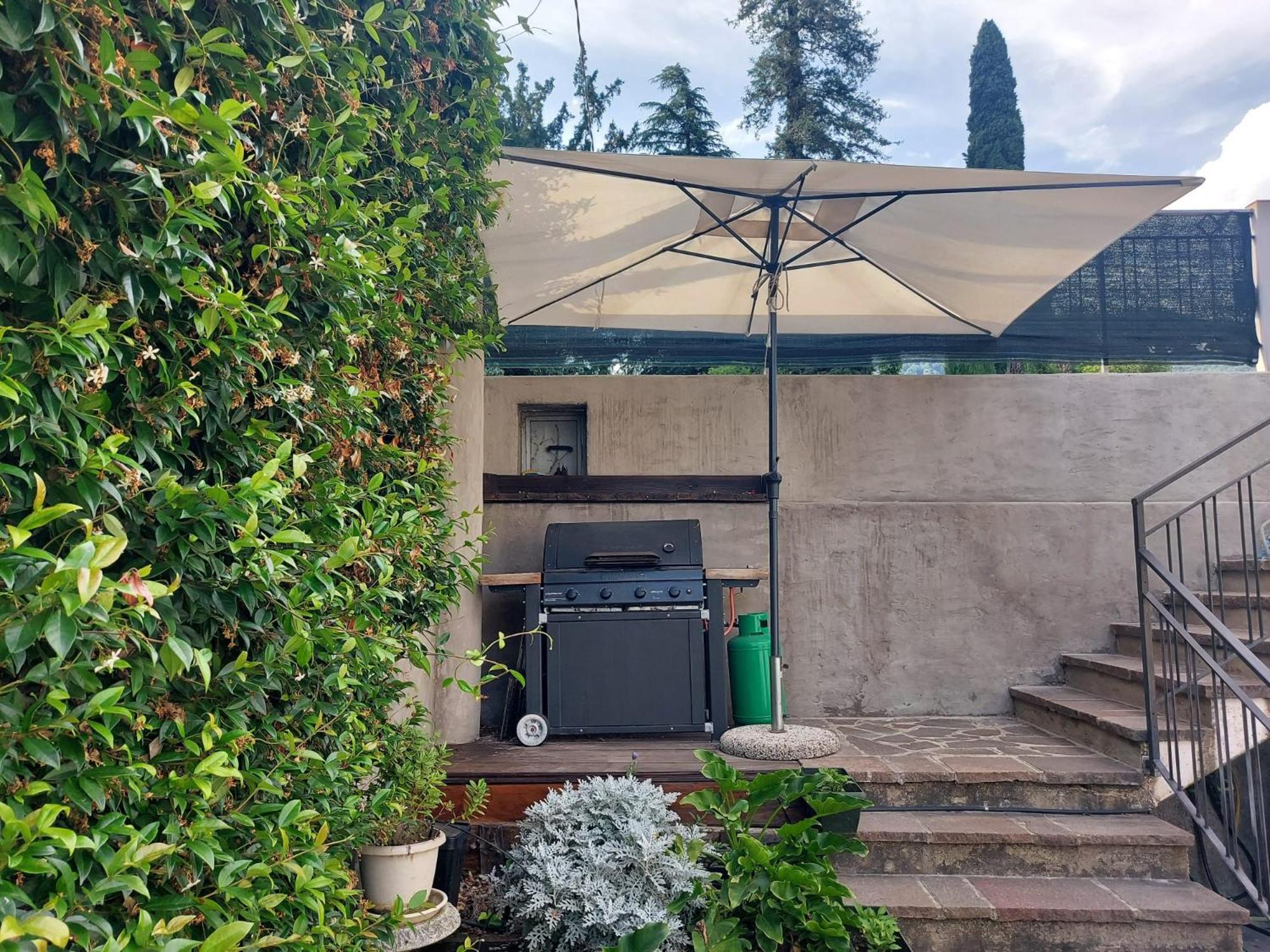 Отель Bergamo - La Casa Di Gianna Нембро Экстерьер фото